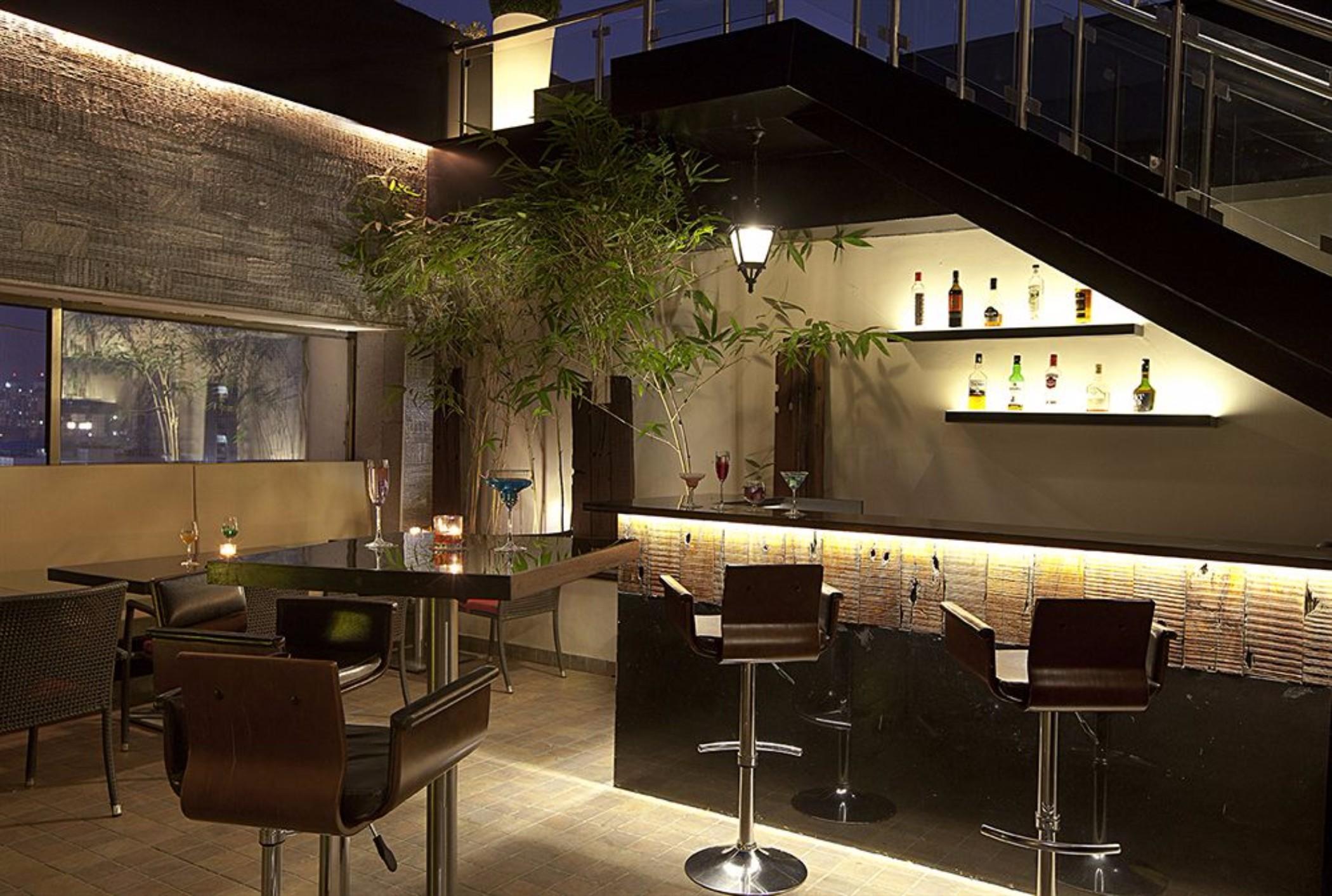 Hotel Yogi Executive, Navi Mumbai Exterior foto