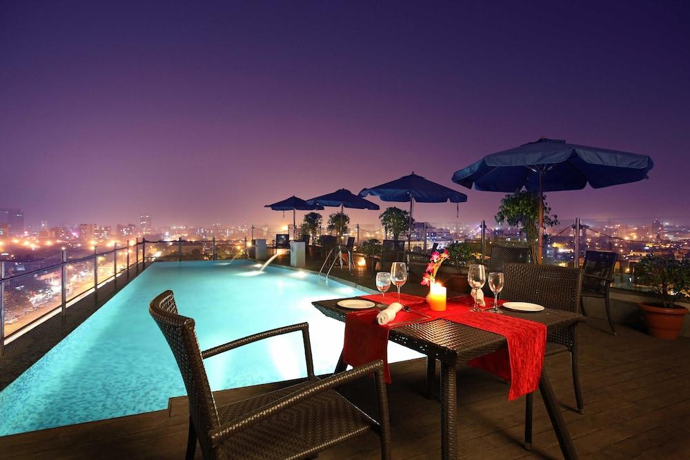 Hotel Yogi Executive, Navi Mumbai Exterior foto